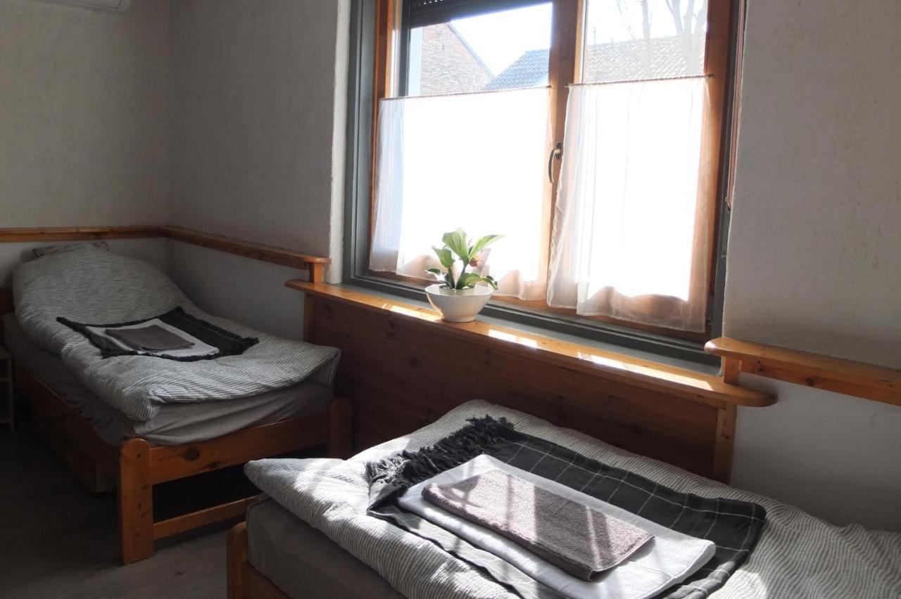 Apartamento Muskatli Vendeghaz Szeged Exterior foto