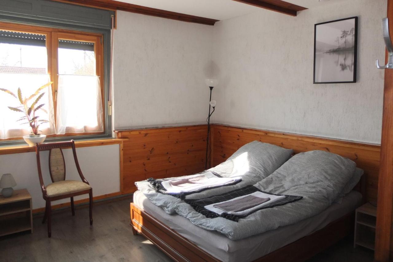 Apartamento Muskatli Vendeghaz Szeged Exterior foto